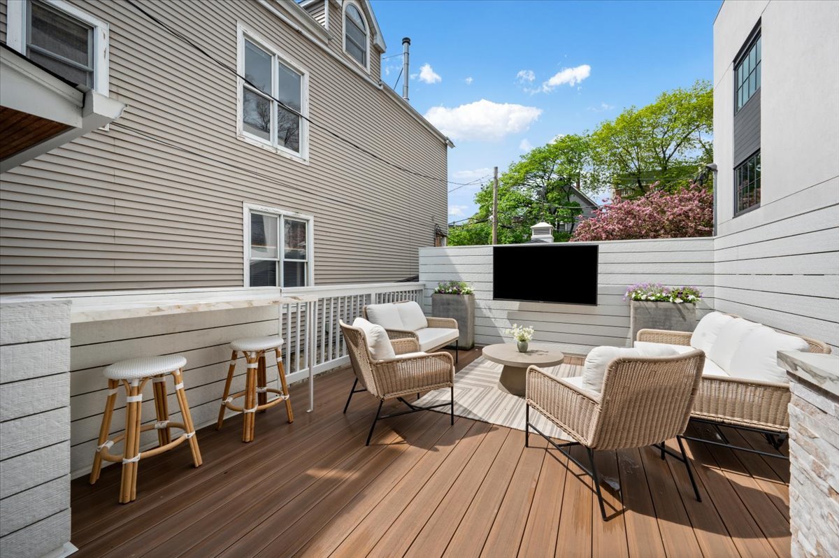 2748 North Kenmore Avenue Chicago IL 60614