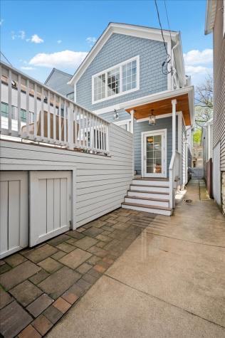 2748 North Kenmore Avenue Chicago IL 60614