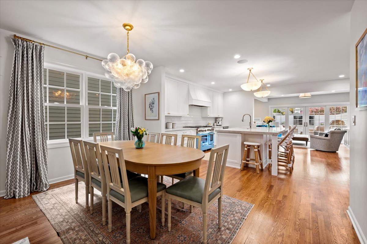 2748 North Kenmore Avenue Chicago IL 60614