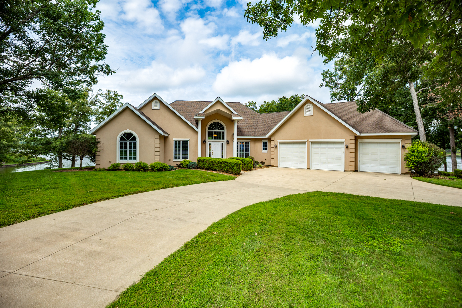 9284 East Court Eleven Effingham IL 62401