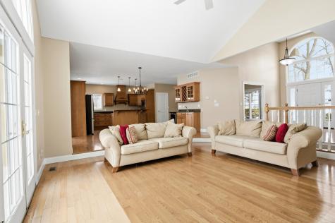 9284 East Court Eleven Effingham IL 62401