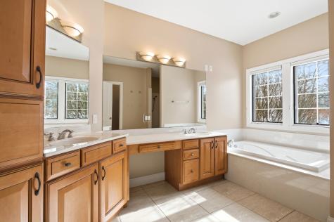9284 East Court Eleven Effingham IL 62401