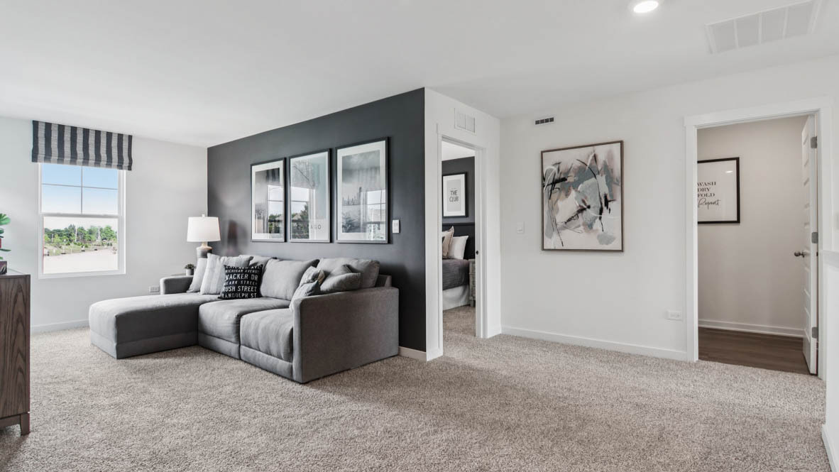 1866 Keating Drive Aurora IL 60503