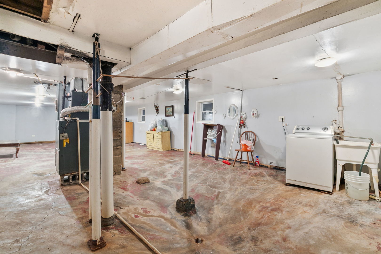 639 West 48th Street Chicago IL 60609