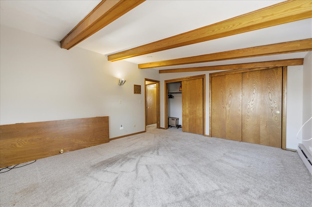 616 Seneca Drive Aurora IL 60506