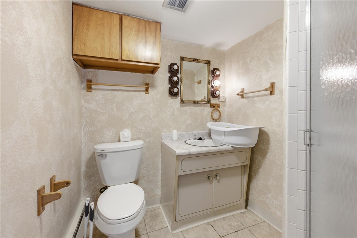 616 Seneca Drive Aurora IL 60506