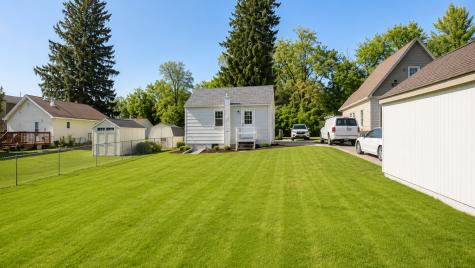 5301 West Lane Mccullom Lake IL 60050