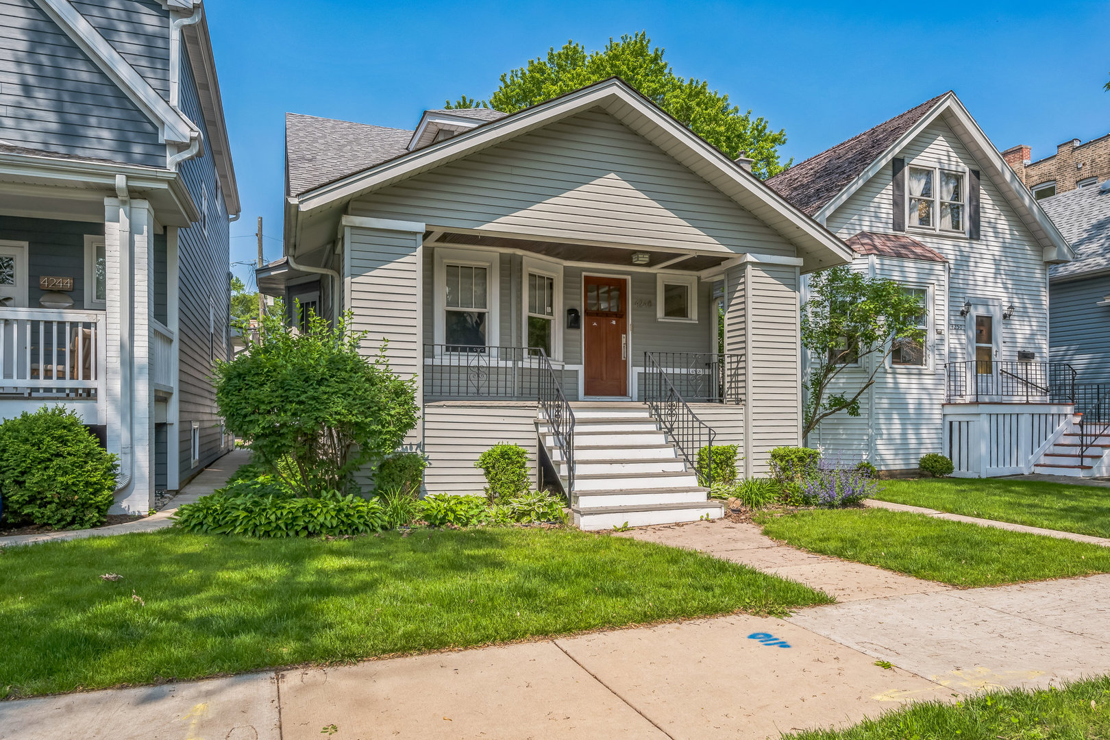 4248 North Sawyer Avenue Chicago IL 60618