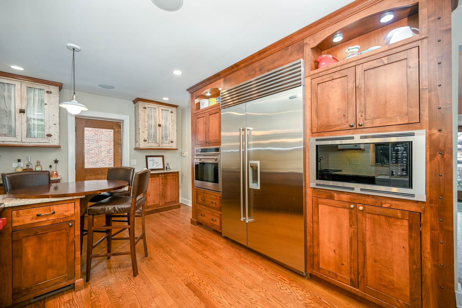 563 Taylor Avenue Glen Ellyn IL 60137