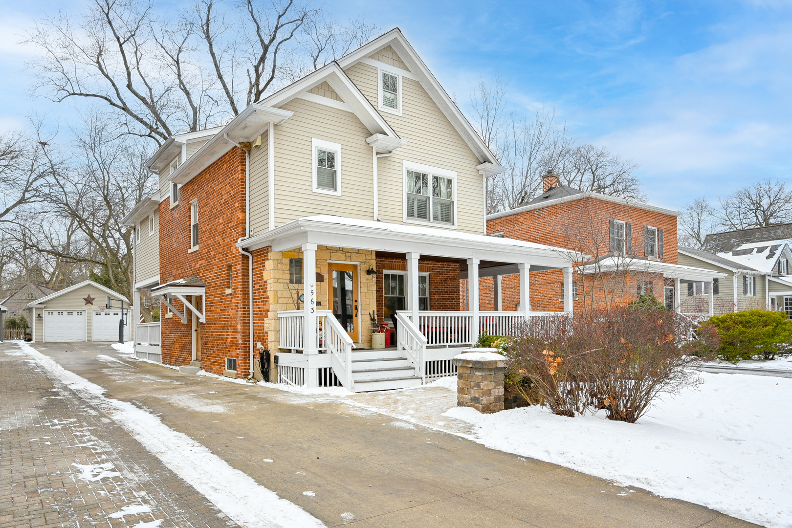 563 Taylor Avenue Glen Ellyn IL 60137