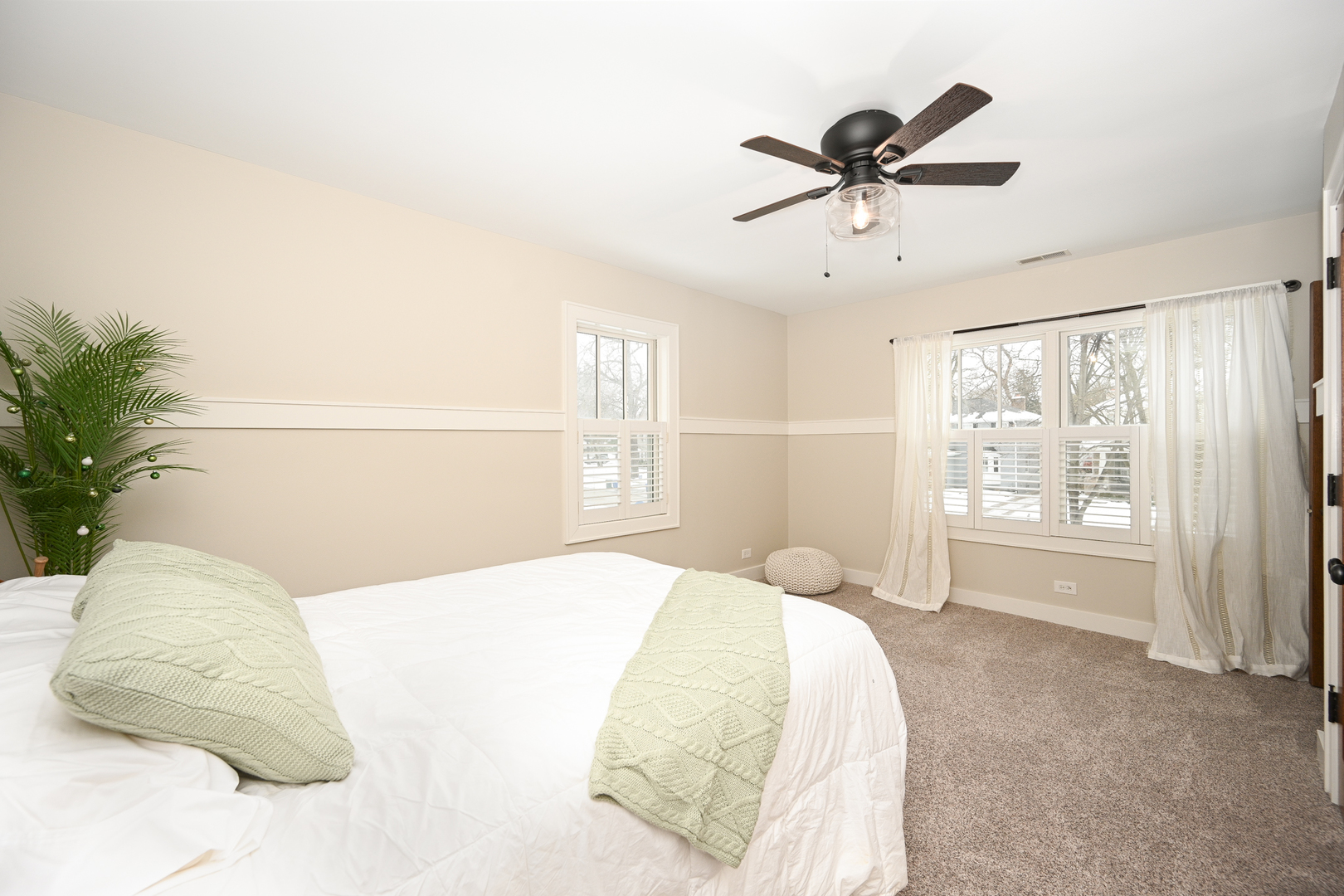 563 Taylor Avenue Glen Ellyn IL 60137