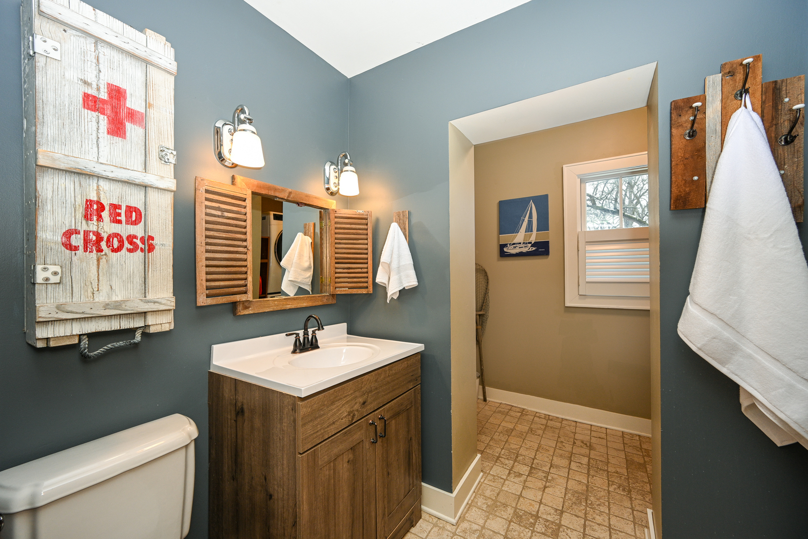 563 Taylor Avenue Glen Ellyn IL 60137