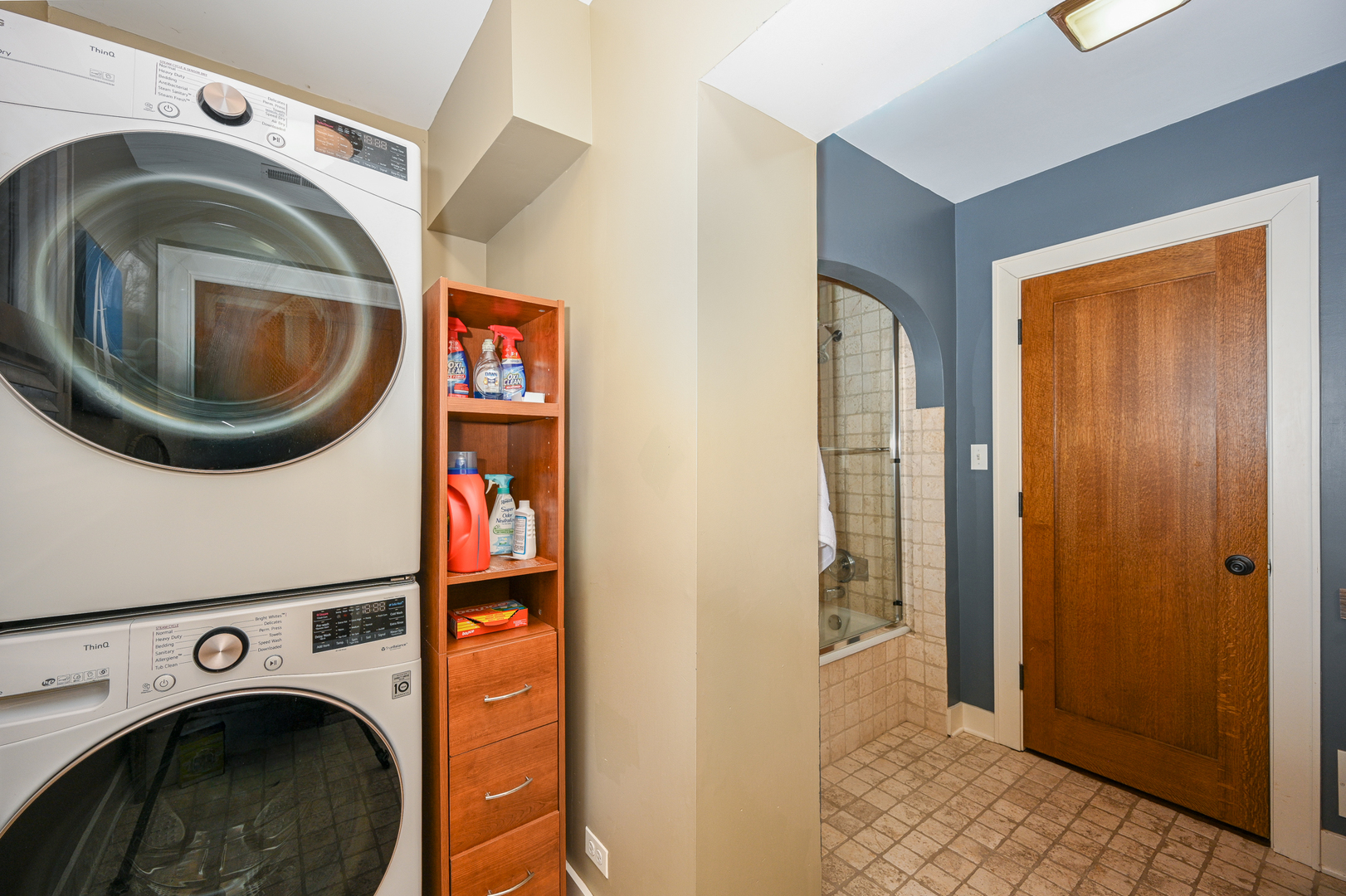 563 Taylor Avenue Glen Ellyn IL 60137