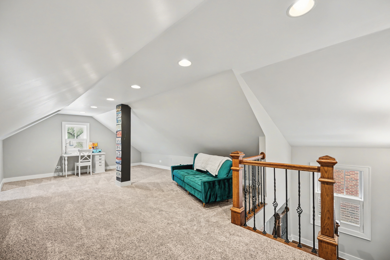 563 Taylor Avenue Glen Ellyn IL 60137