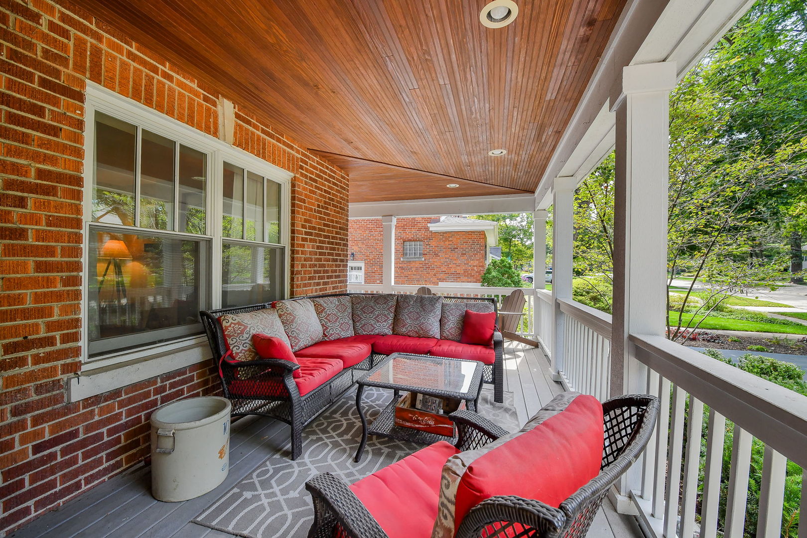 563 Taylor Avenue Glen Ellyn IL 60137