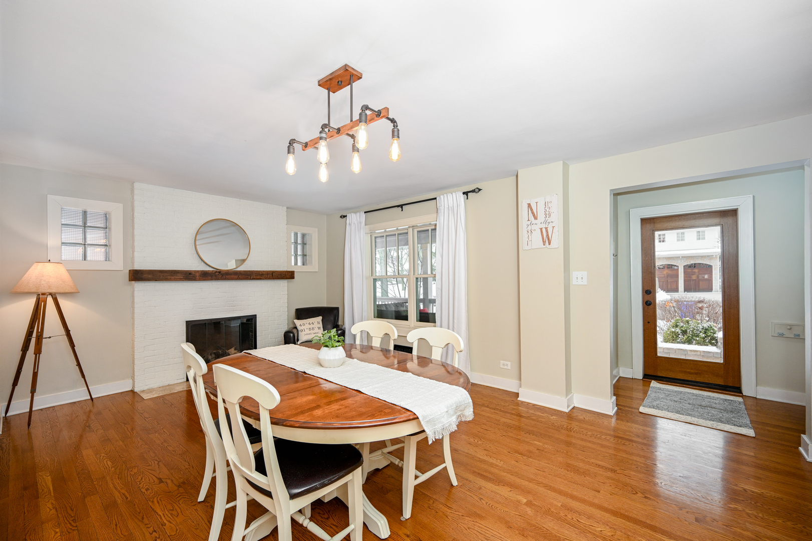 563 Taylor Avenue Glen Ellyn IL 60137