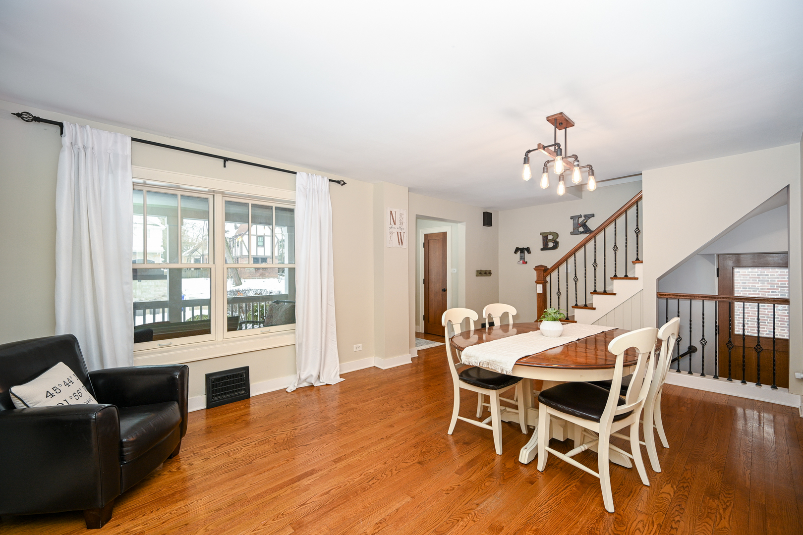 563 Taylor Avenue Glen Ellyn IL 60137