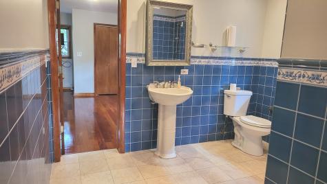 7023 South Bennett Avenue Chicago IL 60649