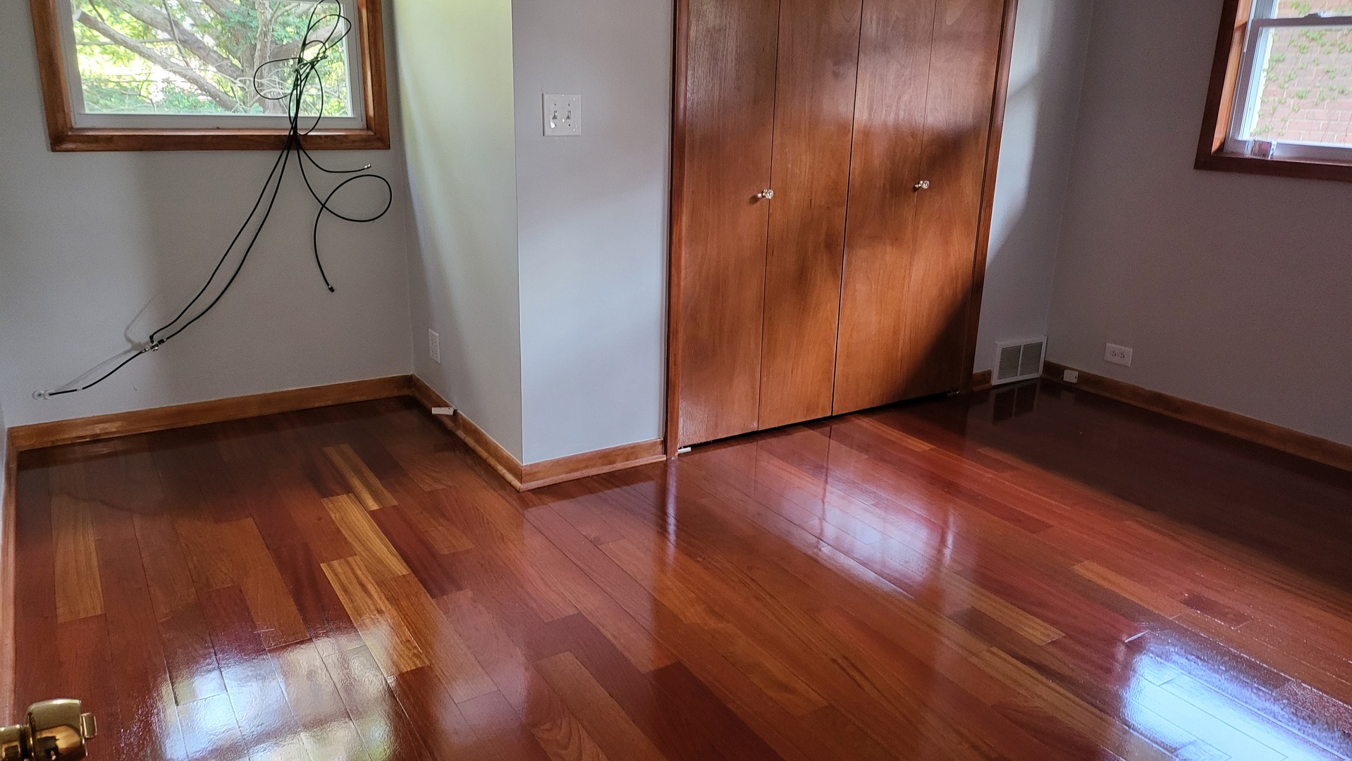 7023 South Bennett Avenue Chicago IL 60649