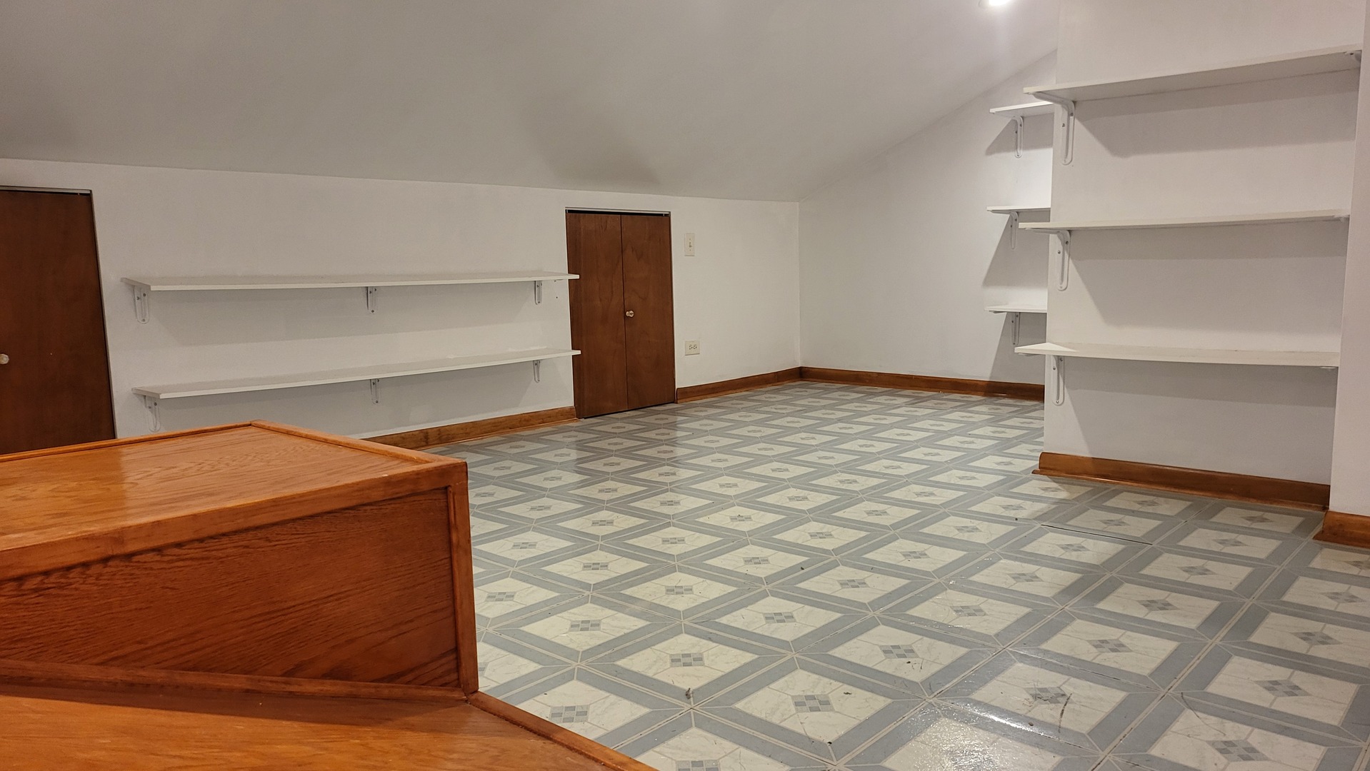 7023 South Bennett Avenue Chicago IL 60649