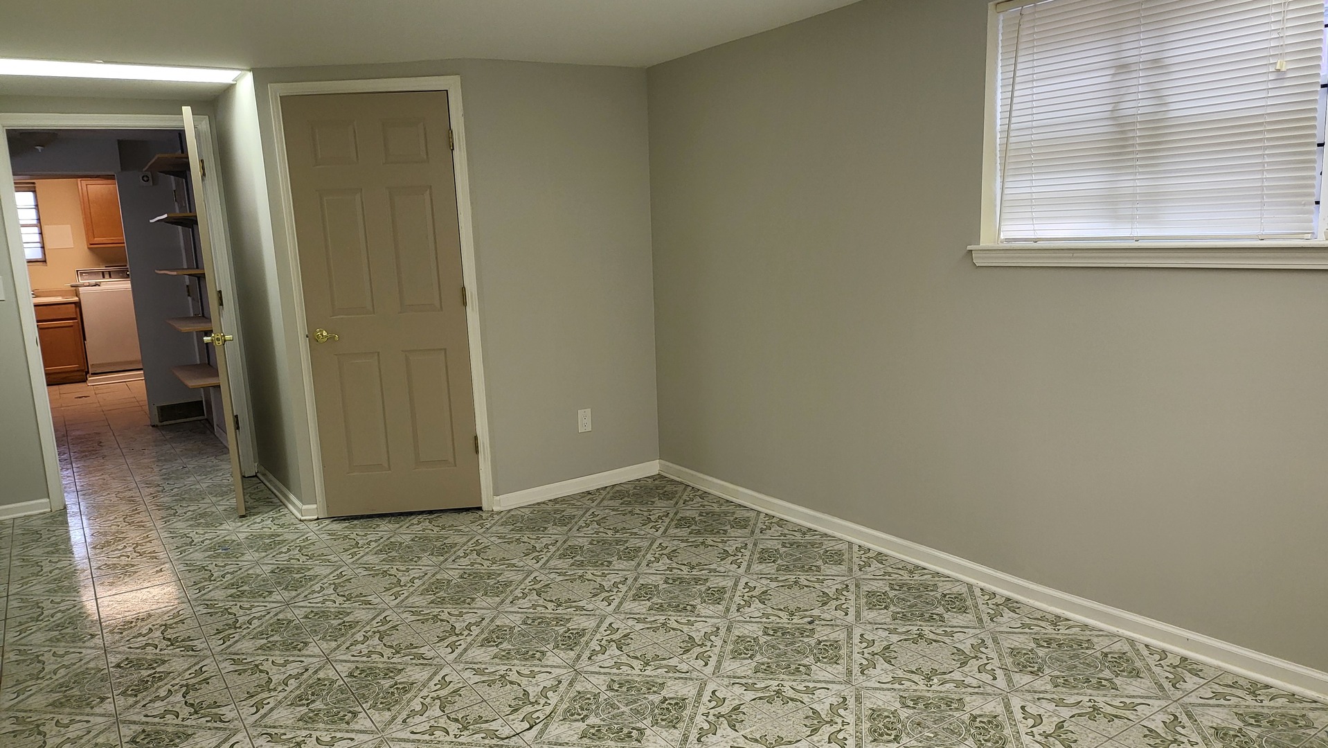 7023 South Bennett Avenue Chicago IL 60649