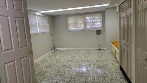 7023 South Bennett Avenue Chicago IL 60649