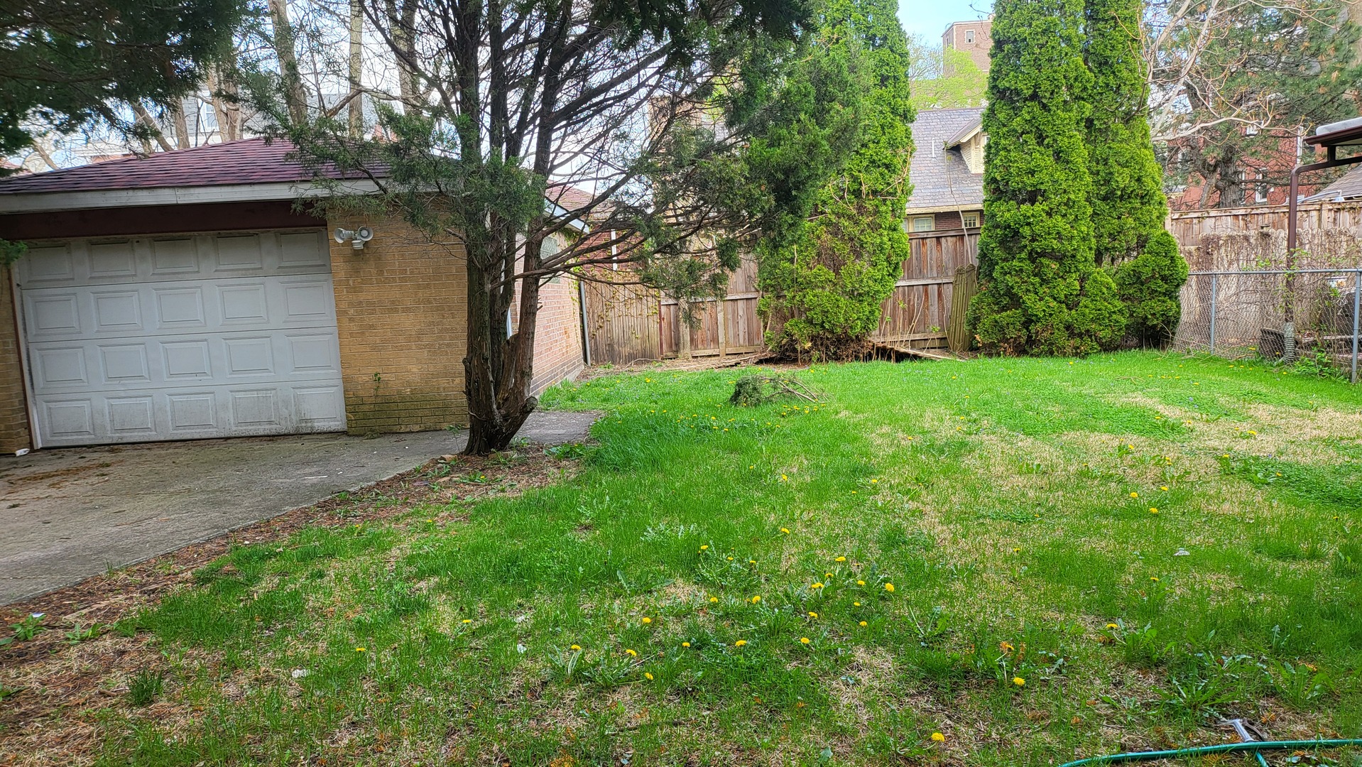 7023 South Bennett Avenue Chicago IL 60649