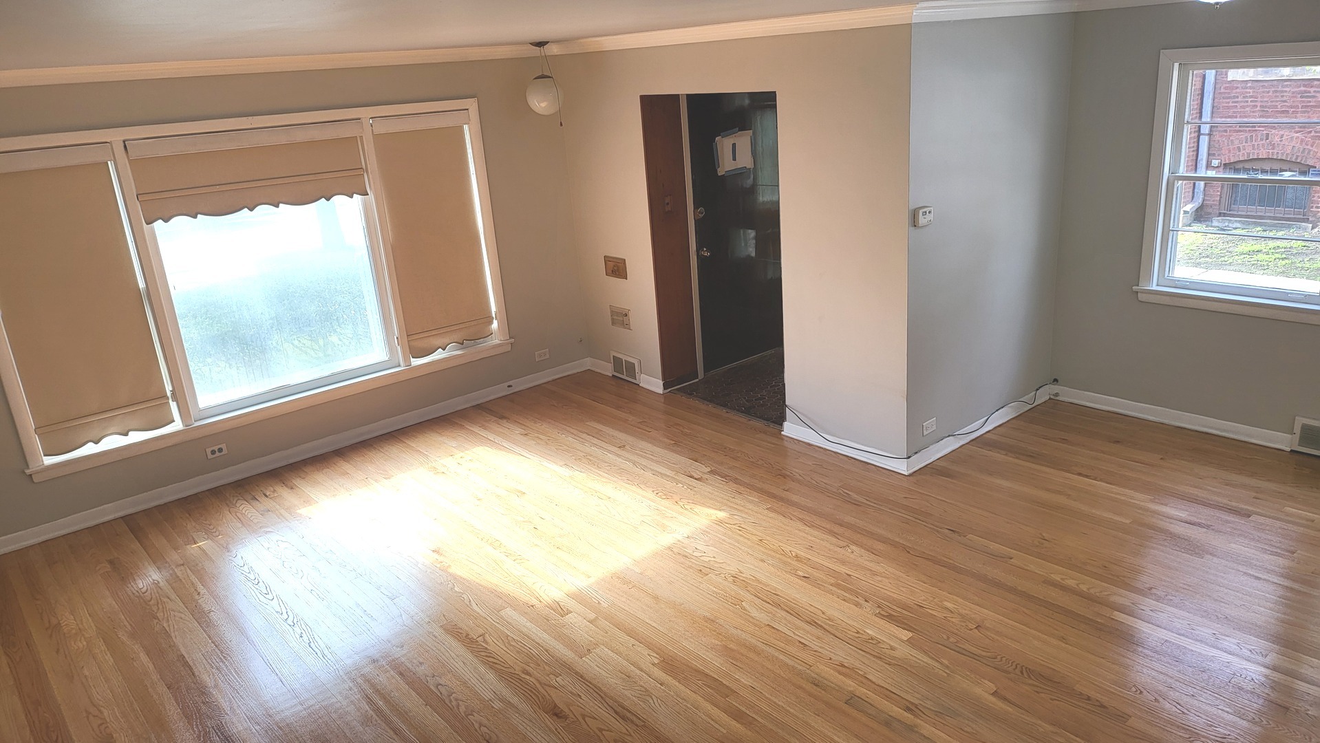 7023 South Bennett Avenue Chicago IL 60649