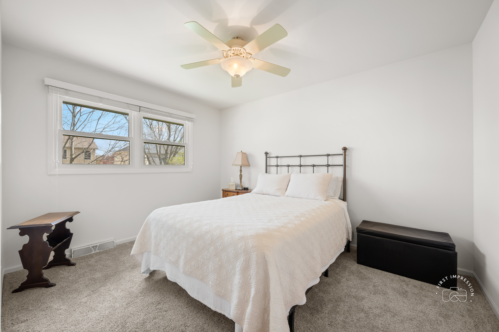 2512 Leach Drive Naperville IL 60564