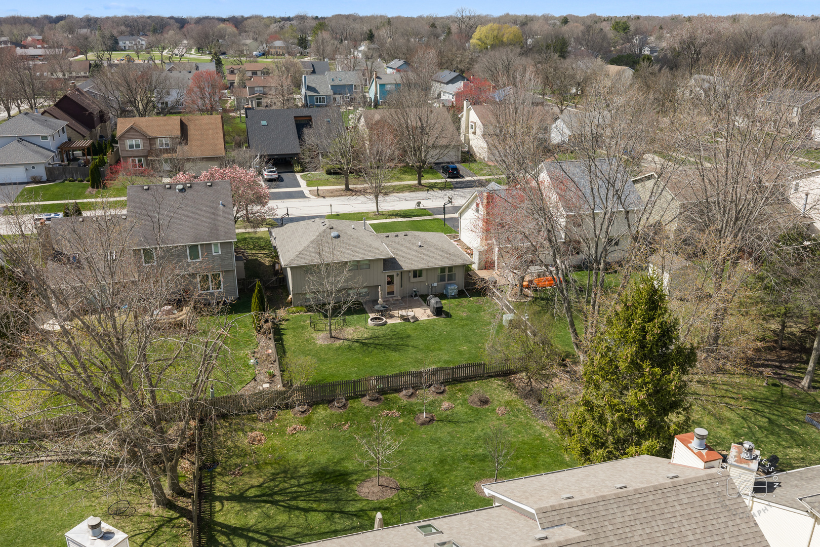 2512 Leach Drive Naperville IL 60564
