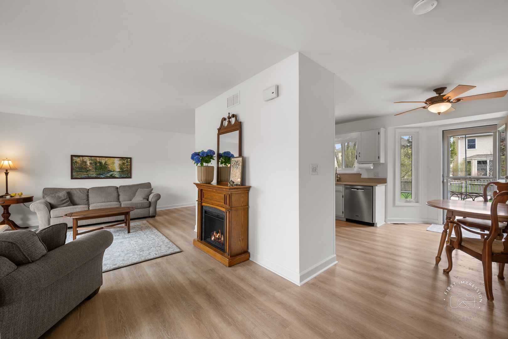 2512 Leach Drive Naperville IL 60564