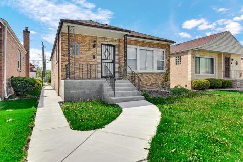 8242 South Damen Avenue Chicago IL 60620
