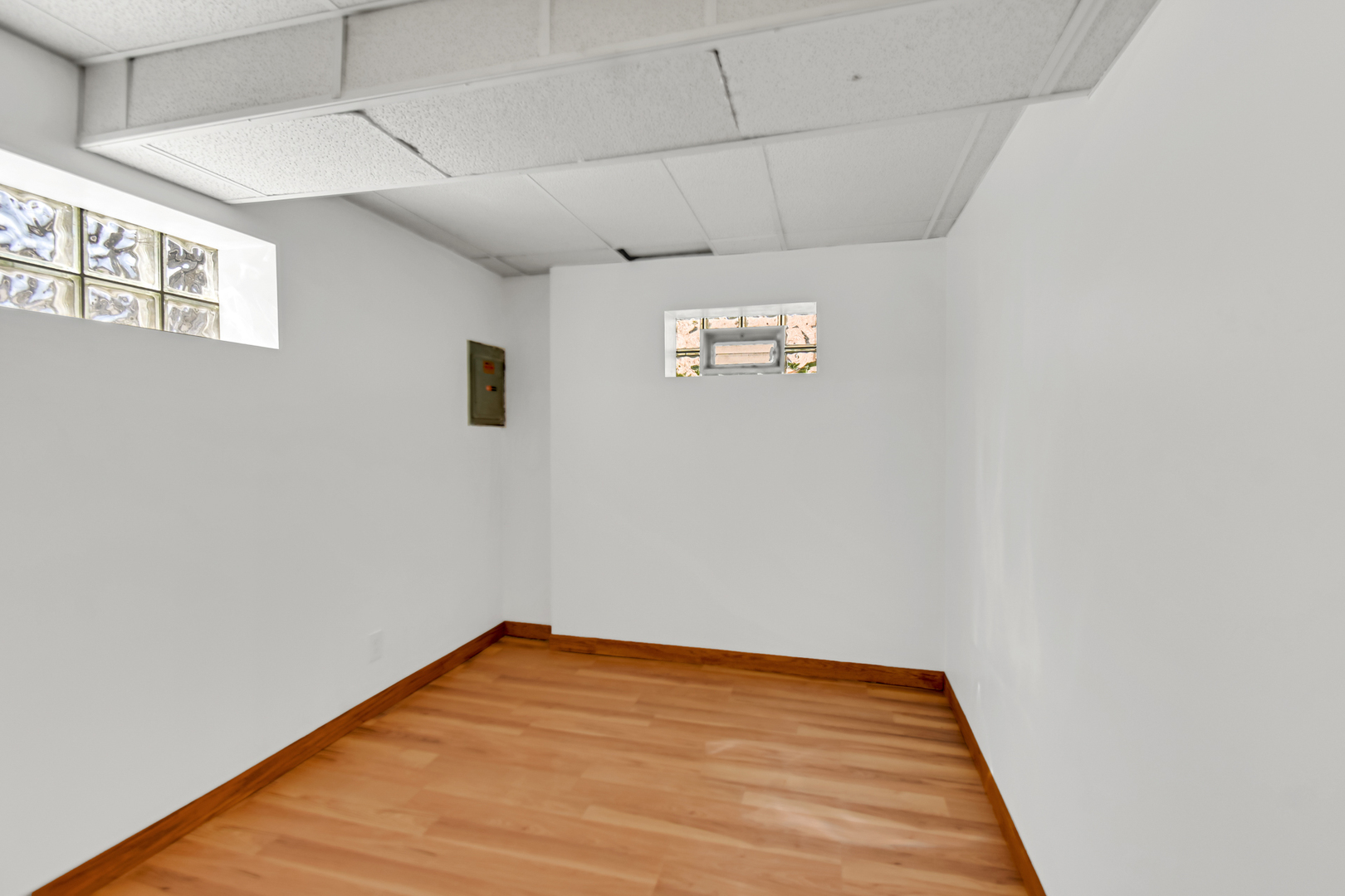 8242 South Damen Avenue Chicago IL 60620