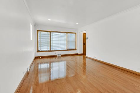 8242 South Damen Avenue Chicago IL 60620
