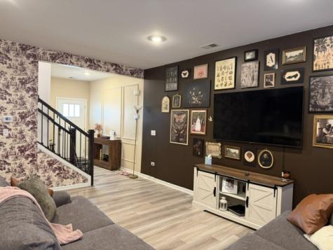 341 Red Oak Circle Volo IL 60020