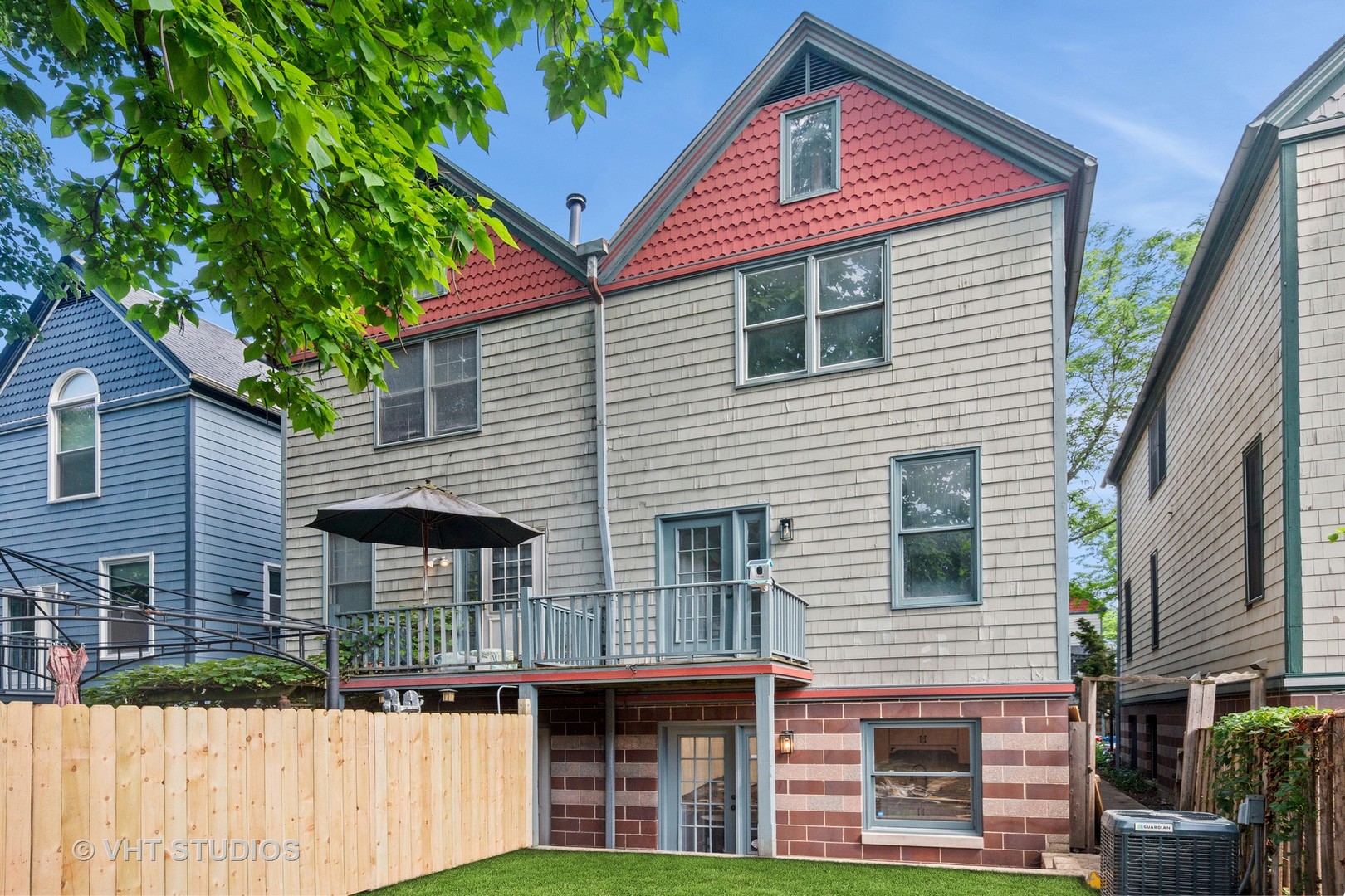 4721 South Woodlawn Avenue Chicago IL 60615