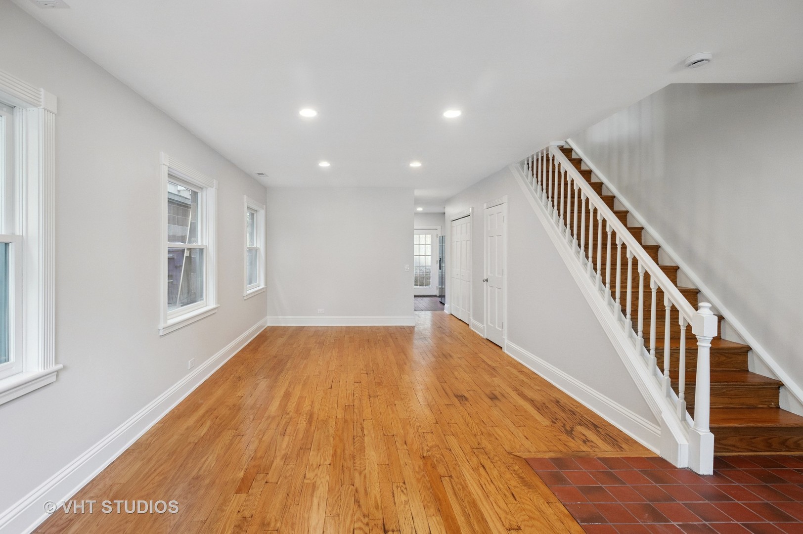 4721 South Woodlawn Avenue Chicago IL 60615