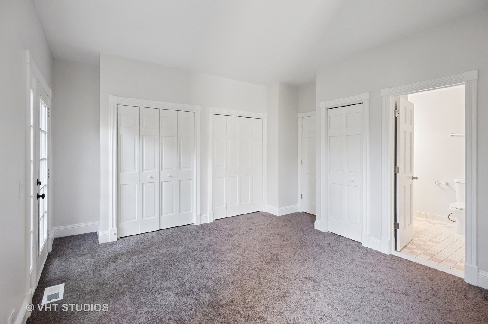 4721 South Woodlawn Avenue Chicago IL 60615