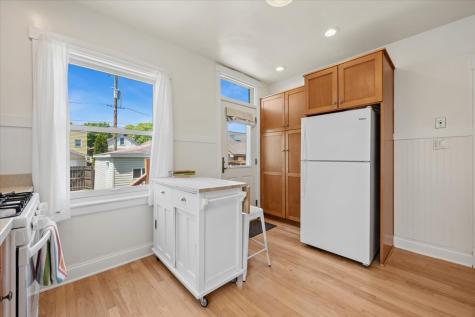 3810 North Mozart Street Chicago IL 60618