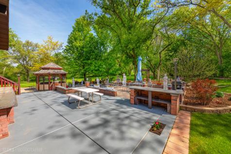 3204 Stonegate Drive Crystal Lake IL 60012