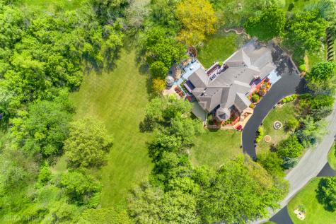 3204 Stonegate Drive Crystal Lake IL 60012