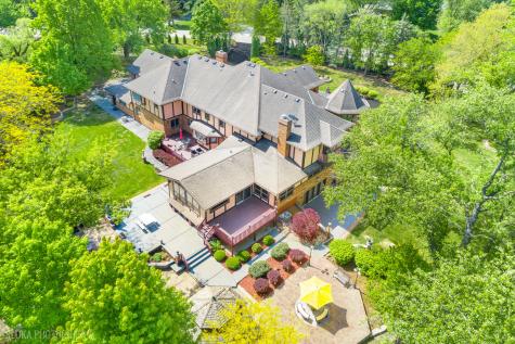 3204 Stonegate Drive Crystal Lake IL 60012