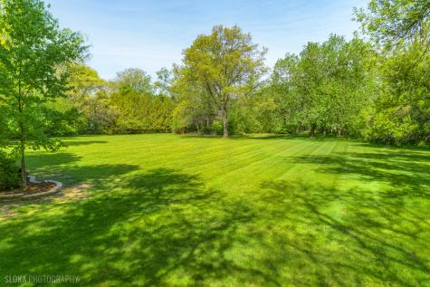 3204 Stonegate Drive Crystal Lake IL 60012