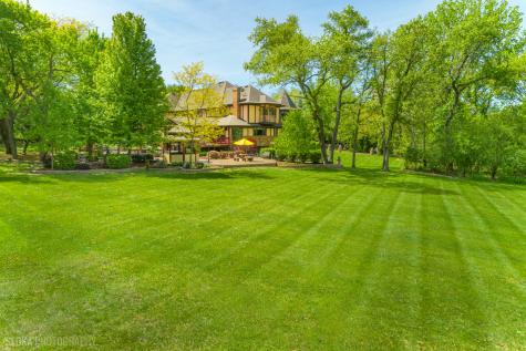 3204 Stonegate Drive Crystal Lake IL 60012