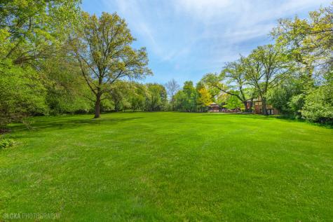 3204 Stonegate Drive Crystal Lake IL 60012