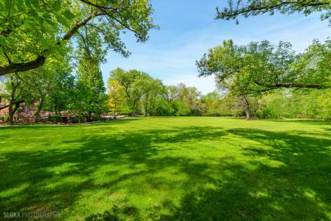3204 Stonegate Drive Crystal Lake IL 60012