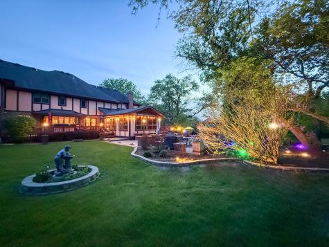 3204 Stonegate Drive Crystal Lake IL 60012
