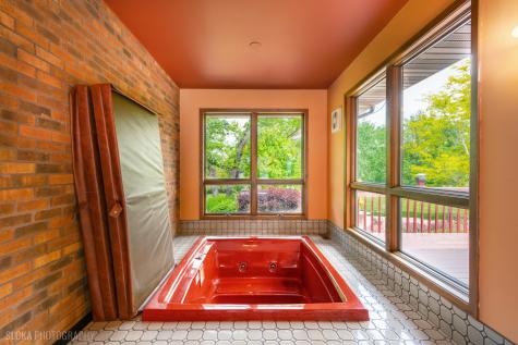 3204 Stonegate Drive Crystal Lake IL 60012