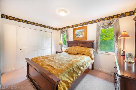 3204 Stonegate Drive Crystal Lake IL 60012