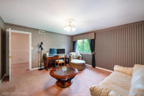 3204 Stonegate Drive Crystal Lake IL 60012